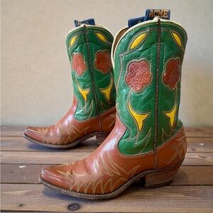 1960s • Acme • “Garden Party” Shorty Boots • Women’s 6.5 Vintage Cowboy Boots